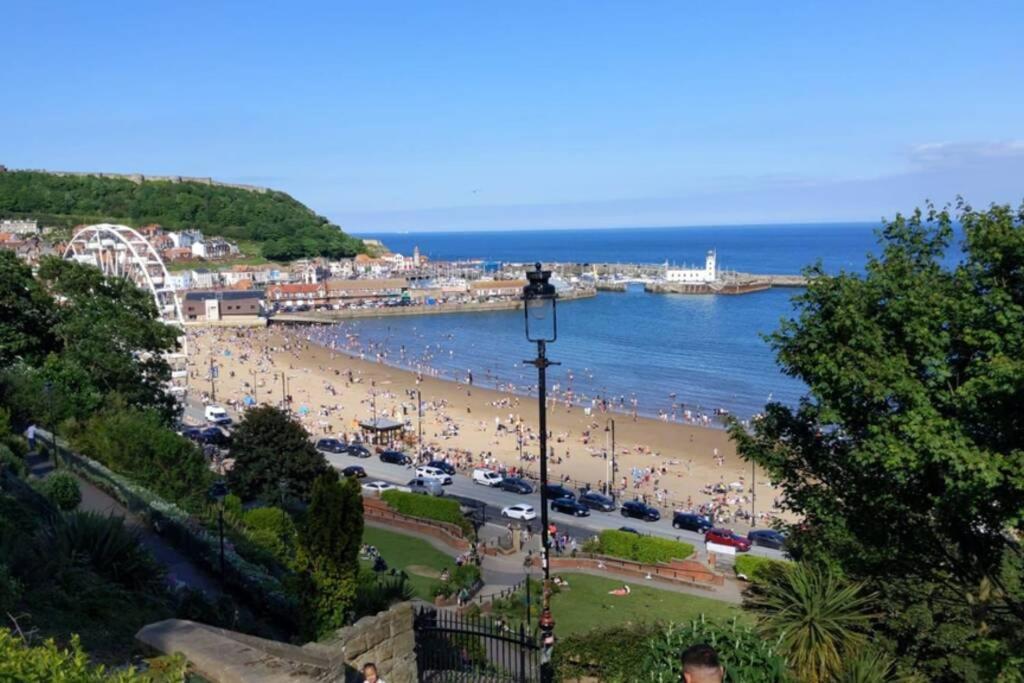 Villa 200 Year Old Large Townhouse With Sea Views Scarborough Exterior foto